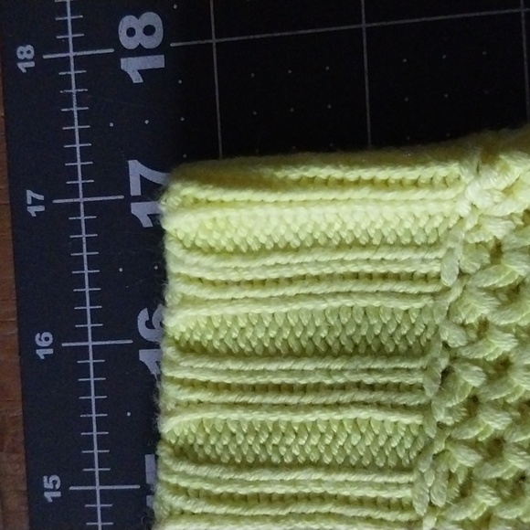 Victoria Secret - Picture 3 of 5